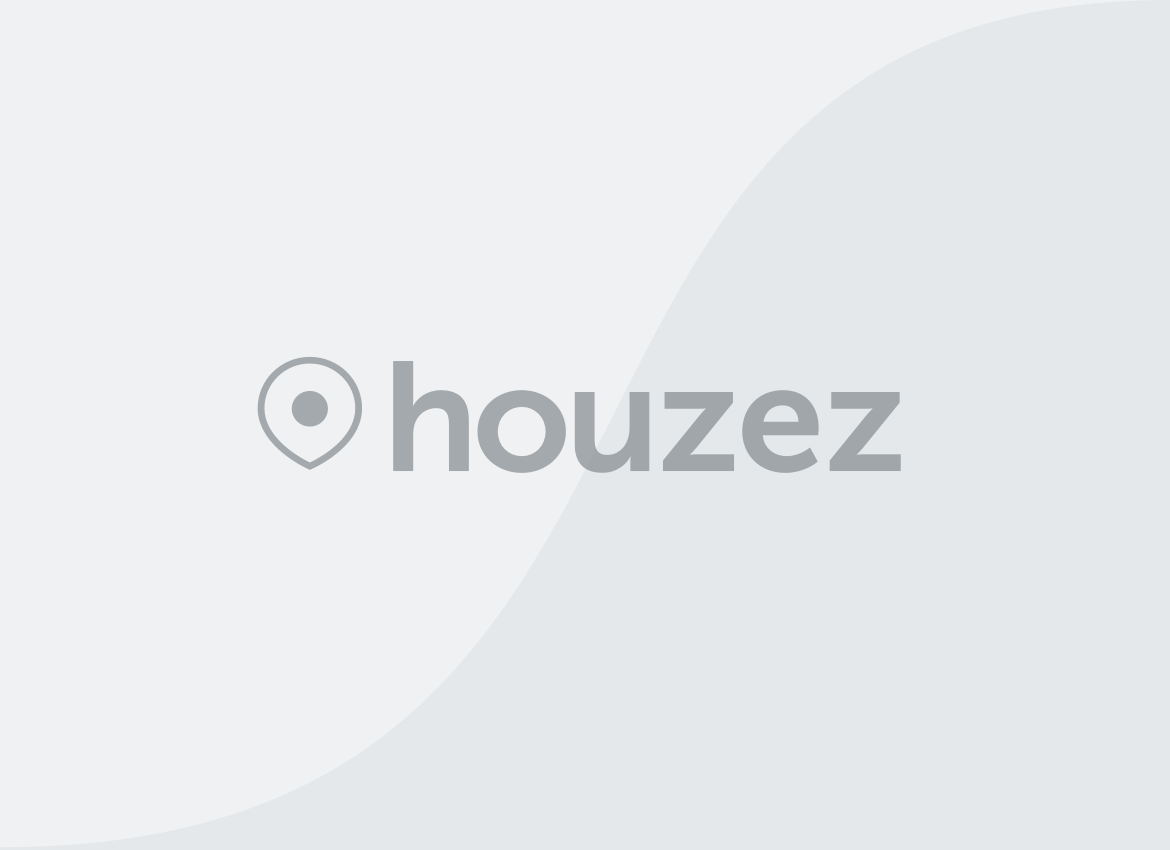 Double Room Available