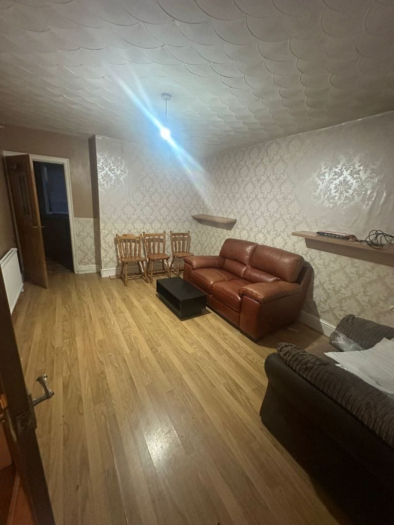 WhatsApp Image 2025-09-30 at 04.43.56 (2)