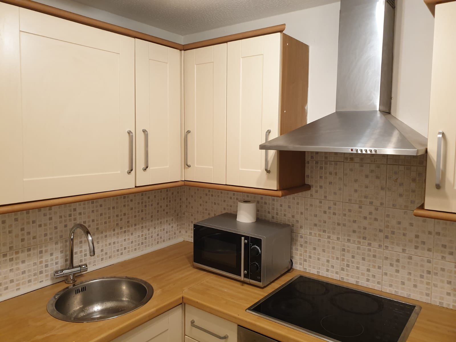 WhatsApp Image 2025-10-03 at 16.20.34